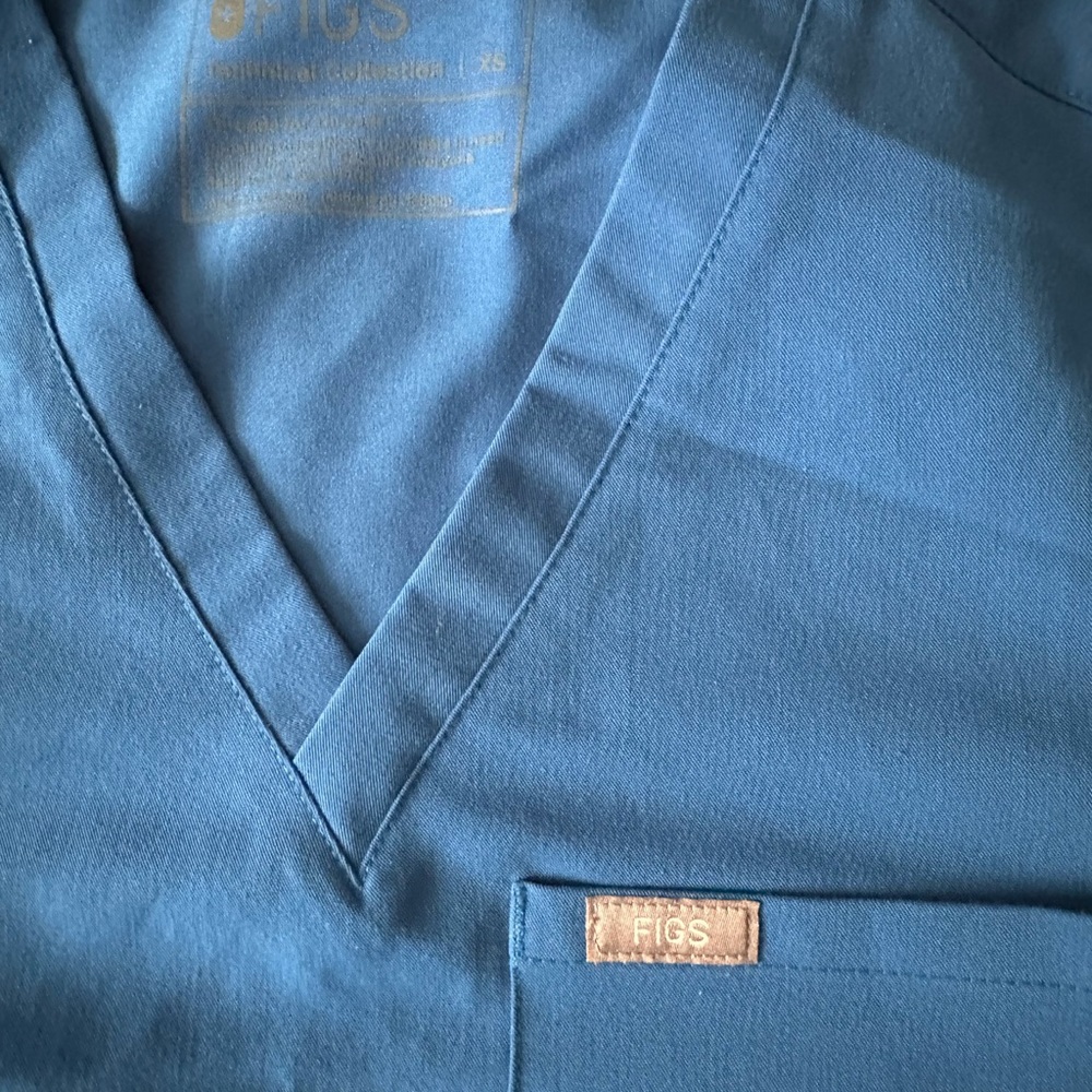 Figs Blue Scrub Set - Picture 3 of 3
